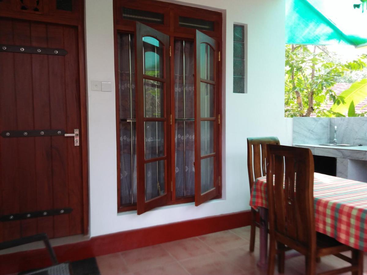 Ananda Villa Bentota Exteriör bild