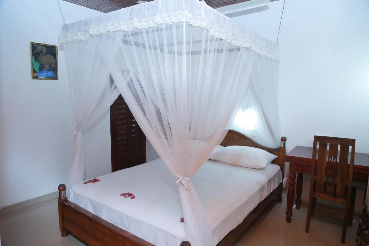 Ananda Villa Bentota Exteriör bild